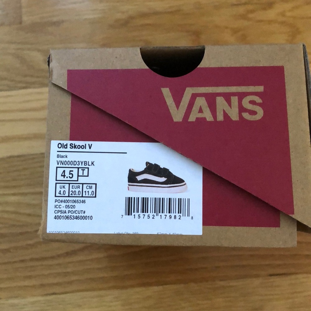 Vans toddlers old school size 4.5